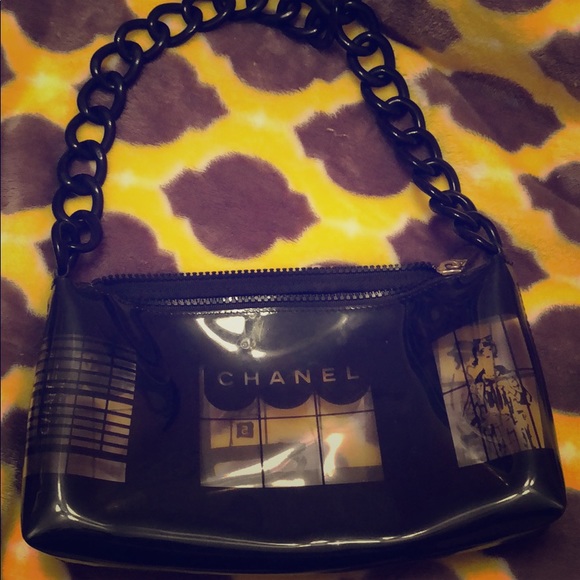 Real Chanel purse - Picture 1 of 1
